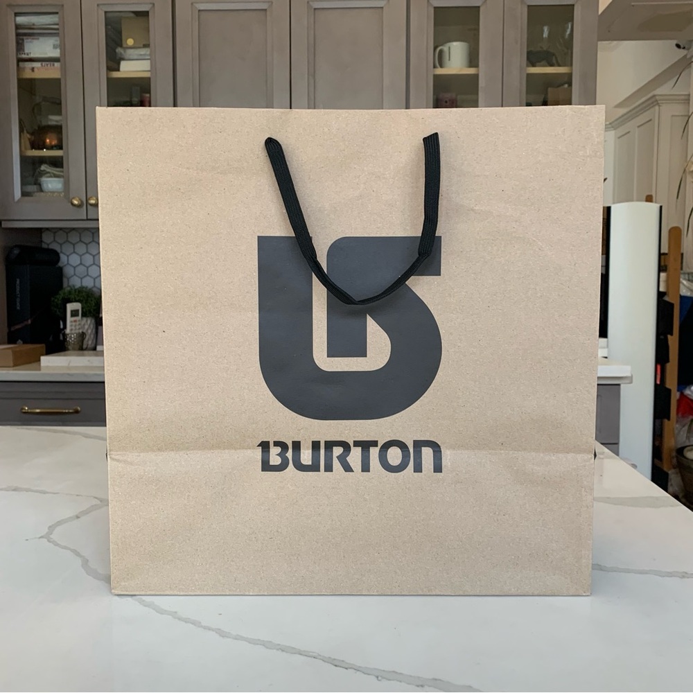 Burton Gift Shopping Bag Large 16x16x9.5